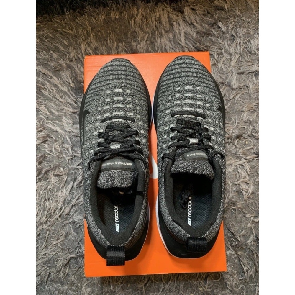 Women's Size 10 Nike ReactX Infinity Run 4 Running Shoes Black White DR2670-003 - Picture 6 of 10